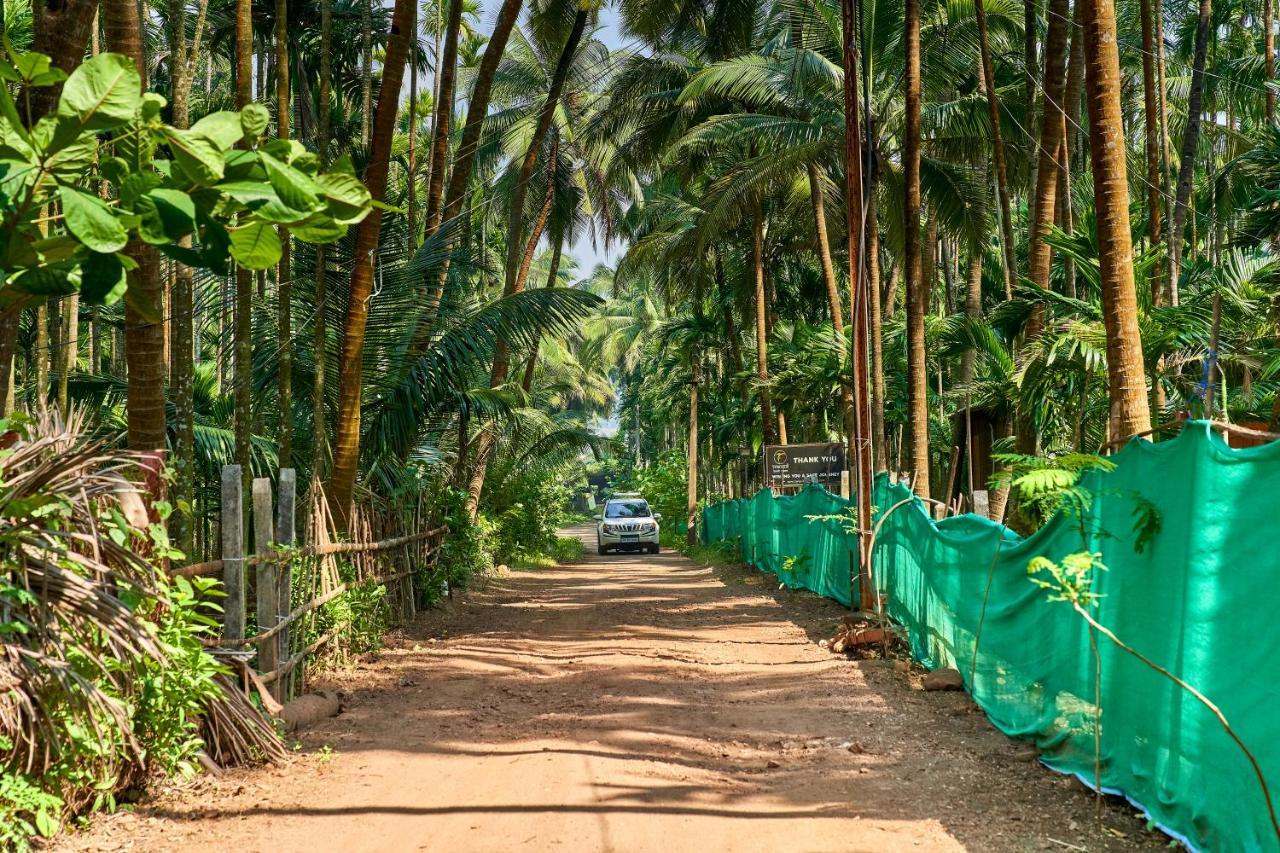 Tranquil Beach Resort Harihareshwar Экстерьер фото