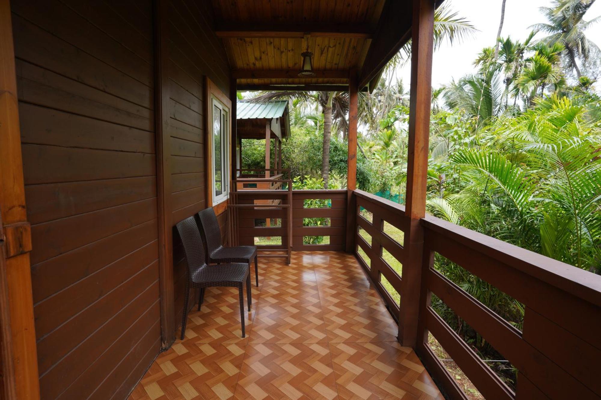 Tranquil Beach Resort Harihareshwar Экстерьер фото